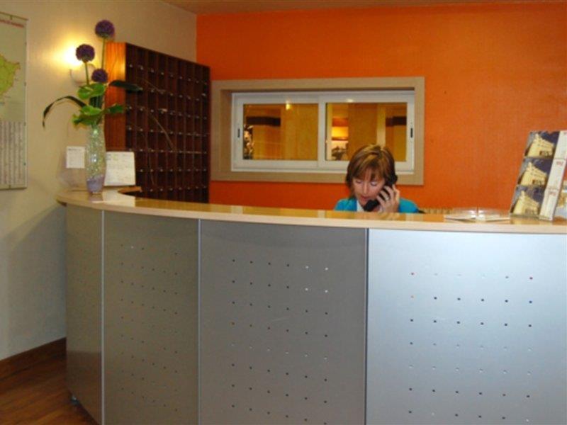 Hotel Alaiz Бериаин Экстерьер фото