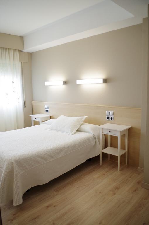 Hotel Alaiz Бериаин Экстерьер фото